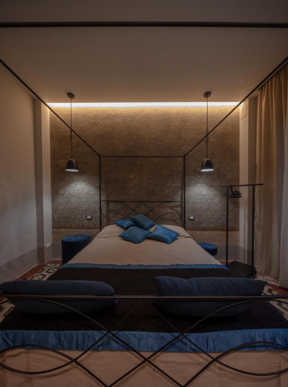 לינה וארוחת בוקר ארצו Ca De Guelfi Residenza D'Epoca מראה חיצוני תמונה