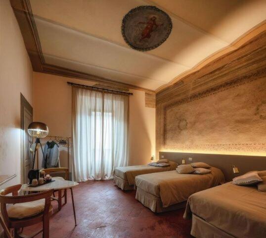 לינה וארוחת בוקר ארצו Ca De Guelfi Residenza D'Epoca מראה חיצוני תמונה